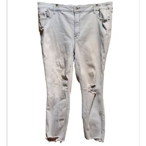 Elevate Your Style with Old Navy's Rockstar Distressed Raw Hem Jeans